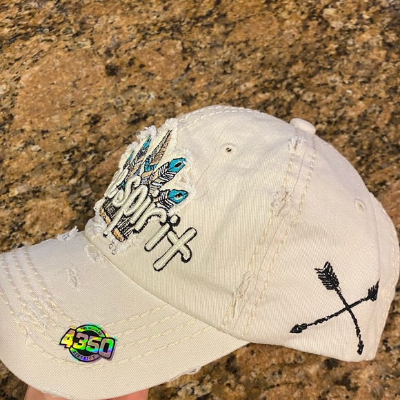 Cap/ Hat - Picture 3 of 4